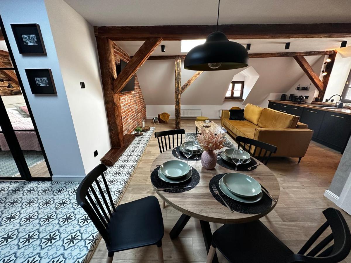 Apartament Miodowy - Darmowy Parking - Klmatyzacja - Wifi Stary Toruń المظهر الخارجي الصورة