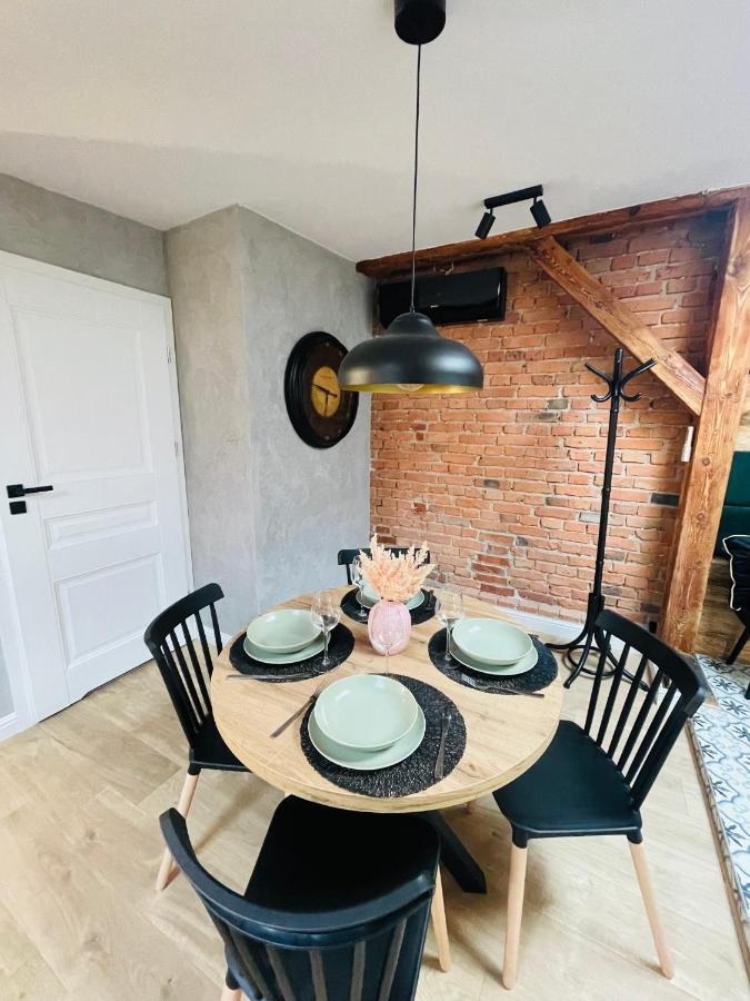 Apartament Miodowy - Darmowy Parking - Klmatyzacja - Wifi Stary Toruń المظهر الخارجي الصورة